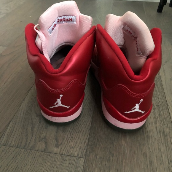 Air Jordan retro 5 Valentine’s Day edition - Picture 3 of 5